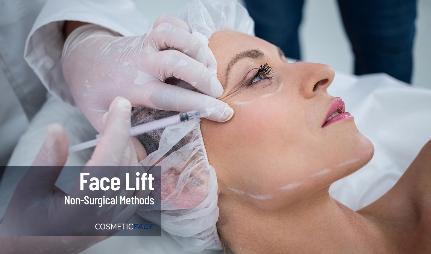 Woman receiving a natural facelift through the injection of dermal fillers
