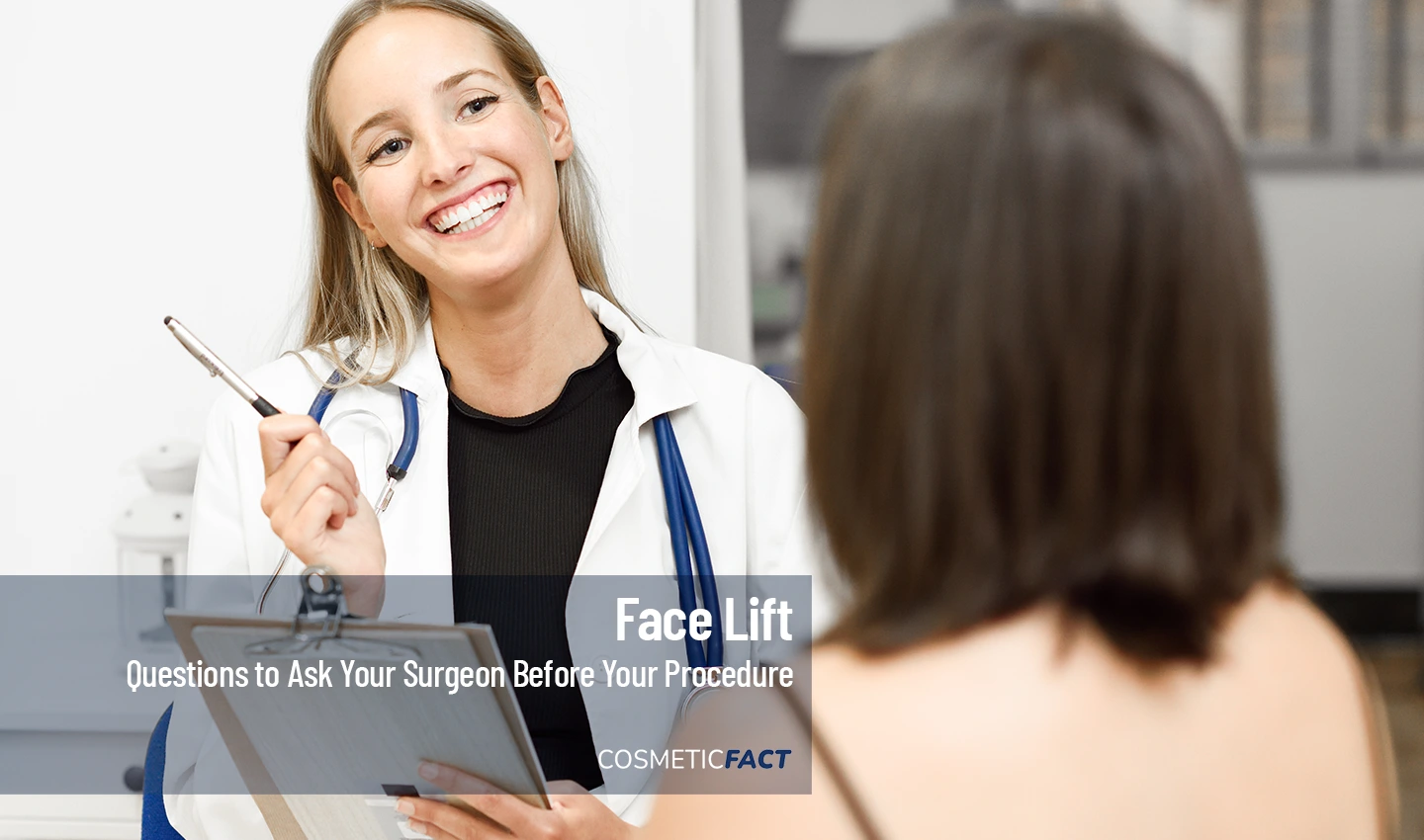 A patient asking facelift surgery questions from a plastic surgeon