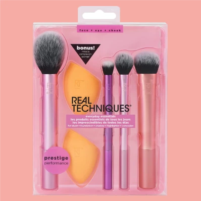 Real Techniques Everyday Essentials Plus: Must-Have Brush Set for Effortless Makeup Application