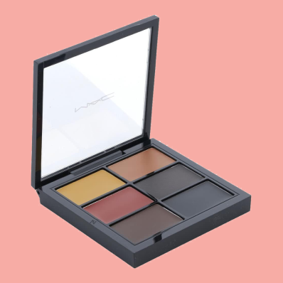 No Makeup Concealers - MAC Studio Fix Conceal and Correct Palette - Deep