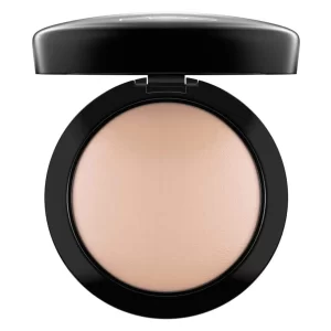 MAC Mineralize Skinfinish Natural Face Powder in [Shade Name] - a face powder compact on a white background